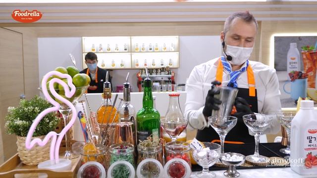 2. Мастер-класс по приготовлению коктейлей и напитков с барменом Александром Родоманом смотреть онлайн