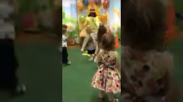 Летний праздник у малышей смотреть онлайн