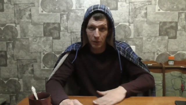 Генератор или бесперебойник что выбрать? Про генератор из асинхронного двигателя и другое. смотреть онлайн