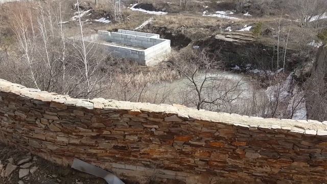 Челябинск Изумрудный карьер История экопарка семейного отдыха «Грин Гарден Парк» смотреть онлайн