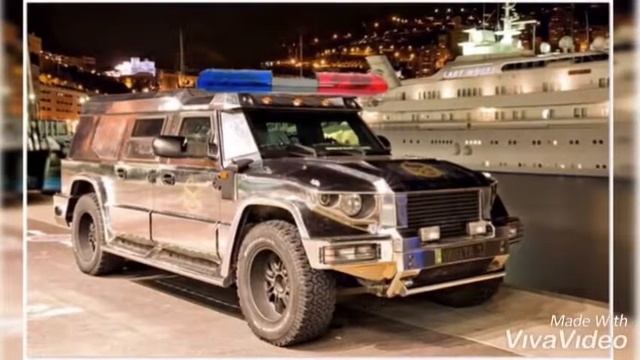 Крякалка полицейского джипа смотреть онлайн