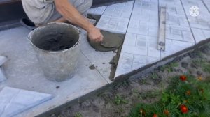 Укладка тротуарной плитки на бетонное основание, эксперимент