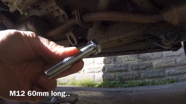 Fitting the ‘JimnyBits’ transfer case bash plate on a 2019 Suzuki Jimny. смотреть онлайн