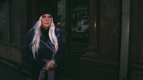 Джулия Ванг рассказывает о бывшем здании КГБ в Риге