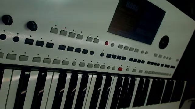 KORG PA 600 (DEMO songs) part 2 смотреть онлайн