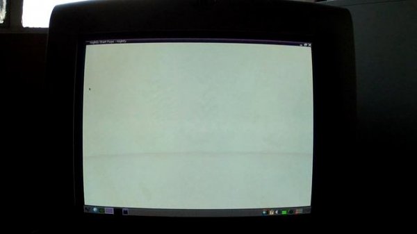 Slacko Puppy Linux on a Pentium 3 with no HD