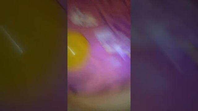 Открываю большой Kinder сюрприз