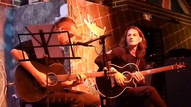 Стимфония- Тишиной быть (акустика в Glastonberry pub, 5.09.15.) смотреть онлайн