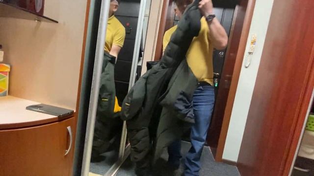 Длинные выходные, выгуливаем новый протез. смотреть онлайн