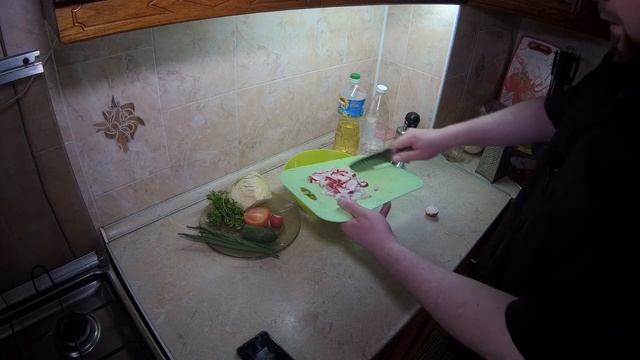 Идеальное дополнение к шашлыку! Салат! смотреть онлайн