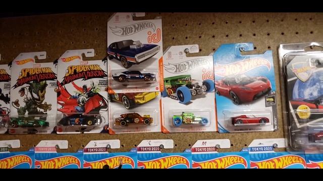Hot Wheels Peg Hunt | Kroger Exclusives, Chase iDs and more смотреть онлайн