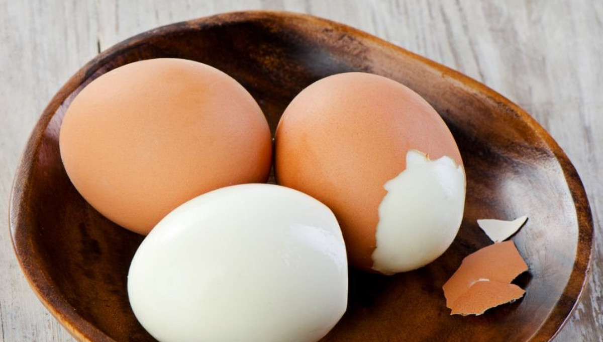 Как сварить яйца, чтобы легко чистились. смотреть онлайн