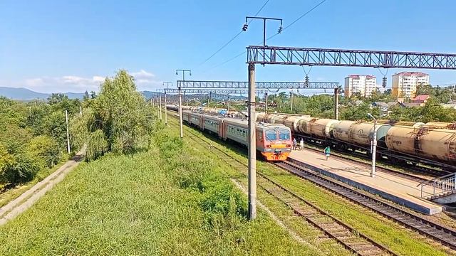 Электропоезд ЭД9М-0159 сообщением Партизанск - Владивосток (17.08.2022). смотреть онлайн