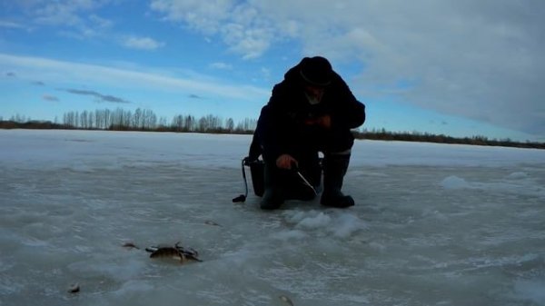 Рыбалка п Сорвижи . С ''погодой повезло''