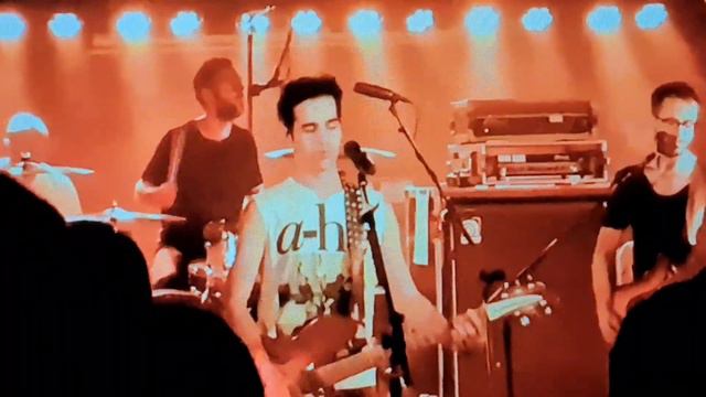Aviv Geffen & Blackfield - The Jackal - Live 2017 смотреть онлайн