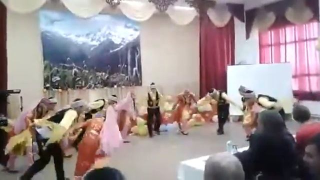 Турецкий танец 16 школа Ленгер смотреть онлайн