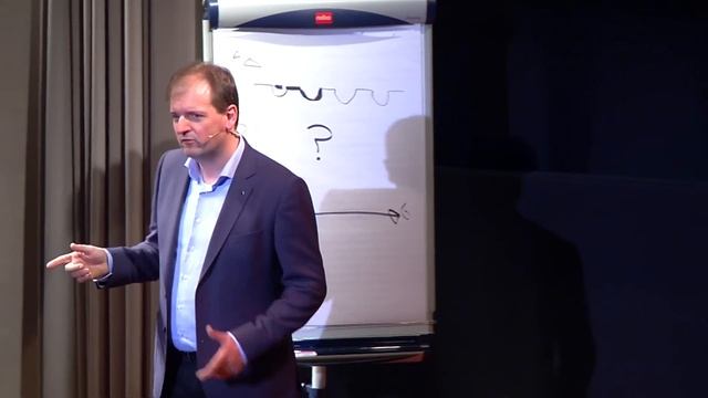 How to present to keep your audience’s attention | Mark Robinson | TEDxEindhoven смотреть онлайн