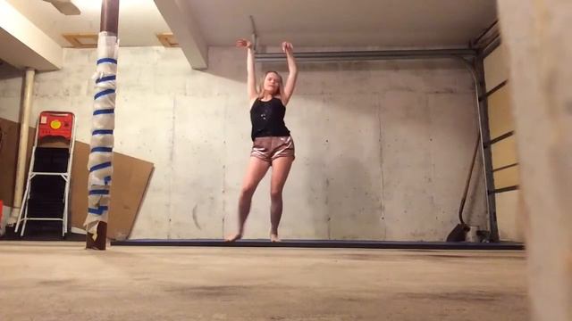 BITE MY TONGUE - LOGAN HENDERSON - DANCE CHOREOGRAPHY смотреть онлайн