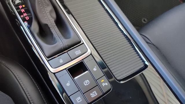 KIA OPTIMA 2 4 AT 2019 г в ДЦ КИА ЭЛВИС смотреть онлайн