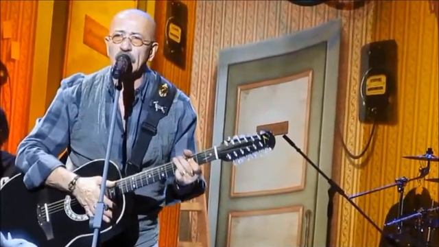 Александр Розенбаум. Вальс-бостон смотреть онлайн