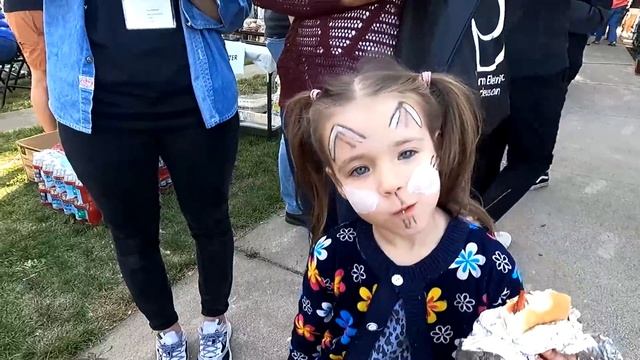 США Машина в подарок вновь приехавшим / Большой праздник для детей в Американской церкви / смотреть онлайн