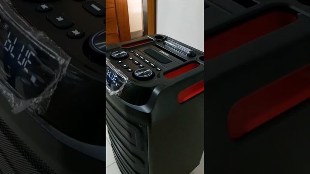 Takara T 8090 New Model with DJ light Effects on Wall and Roof смотреть онлайн