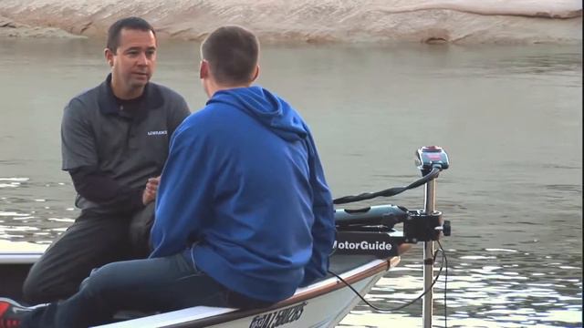 Lowrance SpotlightScan Sonar interview with Jarrett Edwards and Matthew Laster - iboats.com смотреть онлайн