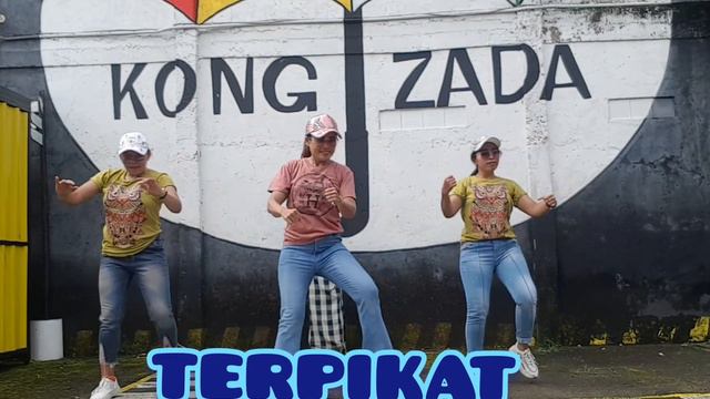 DJ AKU TERPIKAT DIRIMU REMIX #TIKTOK VIRAL #SENAMNKREASI SUSIE BAYAN смотреть онлайн