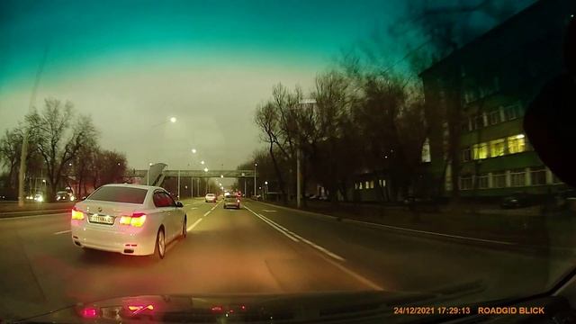 Типичный водитель BMW смотреть онлайн