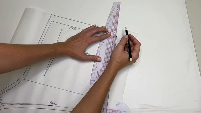 Припуски на чертеже выкроек деталей шорт смотреть онлайн