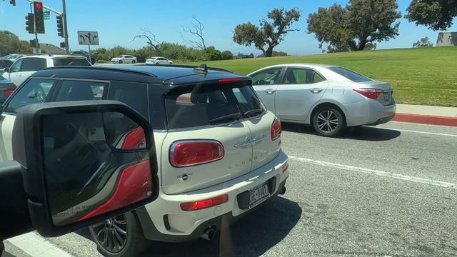 ЭЛИТНЫЕ БОМЖИ КАЛИФОРНИИ ГДЕ ЖИВУТ