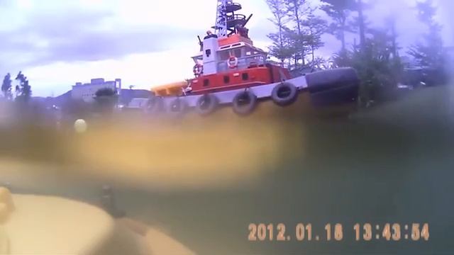 Thunder Tiger Neptune RC Submarine смотреть онлайн