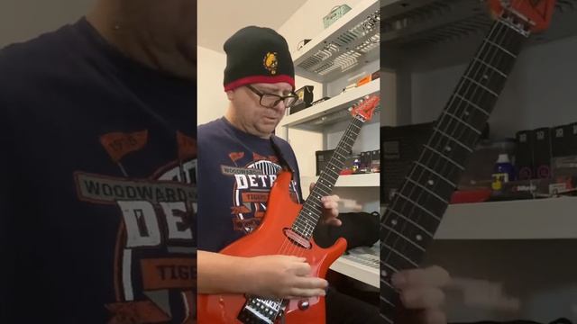 Blue Foot Groovy Joe Satriani смотреть онлайн