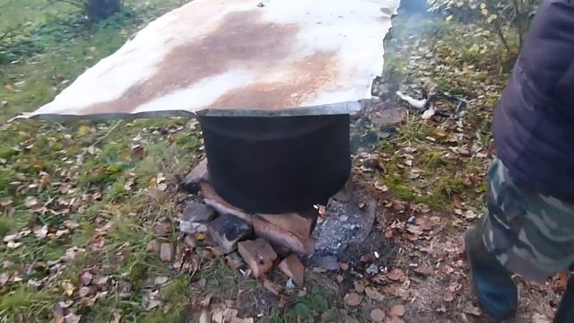 Как мы, по простому, коптим рыбу. смотреть онлайн