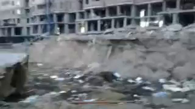 миксер полный с бетоном перевернулся смотреть онлайн