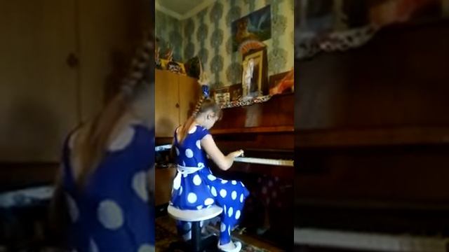 Луцкая Екатерина 4 кл.Д.Чимароза Соната смотреть онлайн