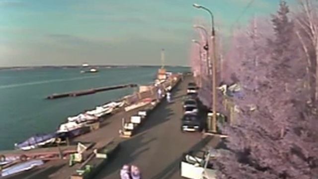 Пьяные танцы на Московской набережной смотреть онлайн