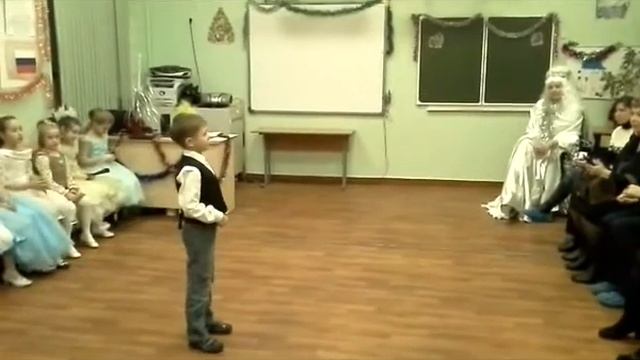 "Бал Снежной королевы "часть 1, 2- Б класс " Школа № 2" смотреть онлайн