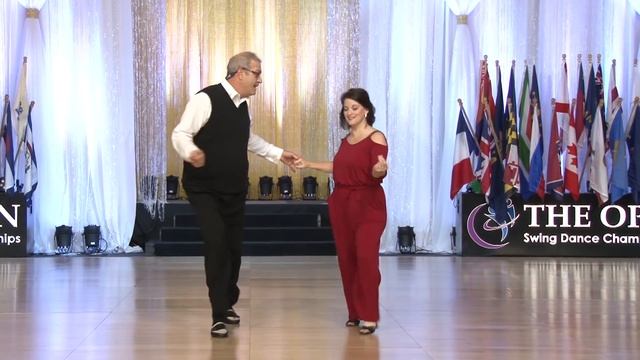 2016 Sophisticated Sam West & Lisa West US Open смотреть онлайн