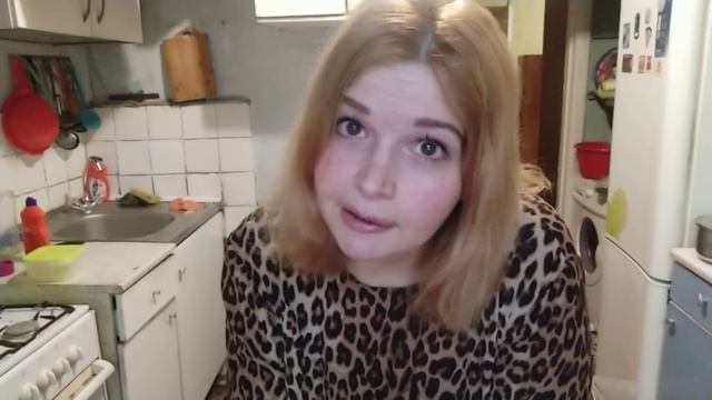 ОПЯТЬ ЩЁКИ ТОЛСТЫЕ И ВООБЩЕ ТЫ КРИВОРОТАЯ смотреть онлайн