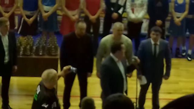 Чемпион Мира Денис Лебедев у нас в городе смотреть онлайн