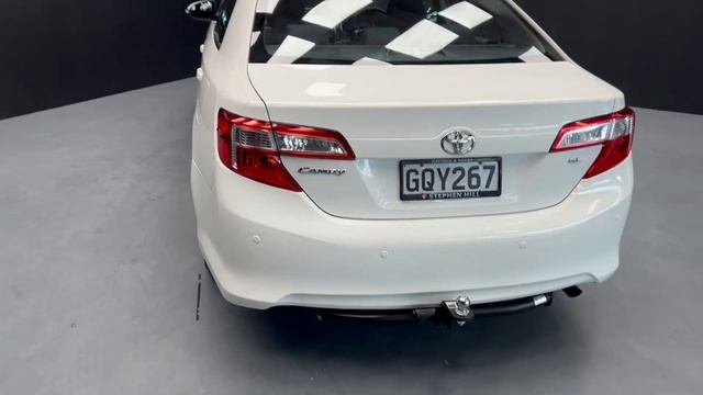 2013 Toyota Camry смотреть онлайн
