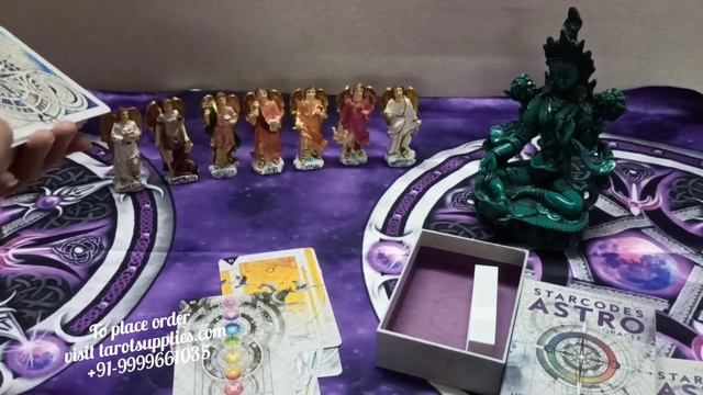 Starcodes Astro Oracle unboxing & flip through|| Tarot Supplies by AB Traders смотреть онлайн