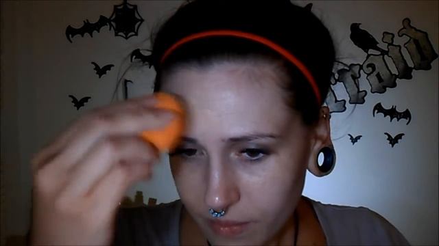 DUPE BATTLES: Beauty Blender vs Real Techniques Miracle Sponge! смотреть онлайн