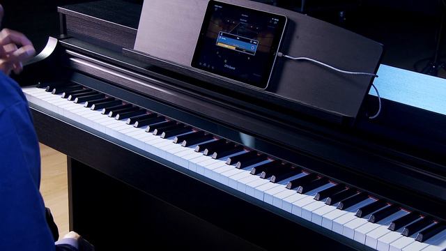 Yamaha Clavinova CSP Series - Tips and Tricks - Song Transfer смотреть онлайн