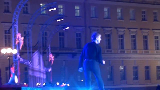 27.10.13 А.Ягудин на Дворцовой площади. Зима смотреть онлайн