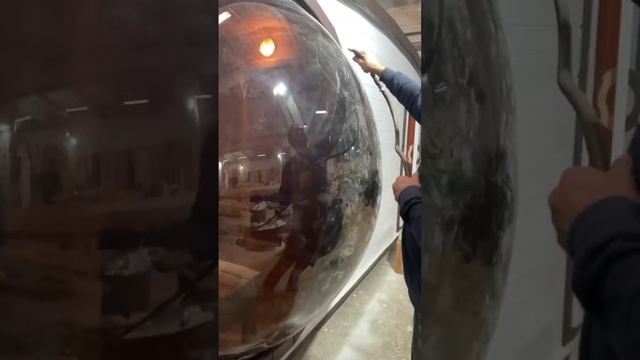 Сдуваем пылинки с новой бани-бочки с панорамным окном!