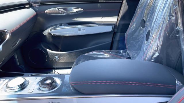 2022 Genesis GV70 3.5T Sport Prestige Interior: Ultramarine Blue смотреть онлайн