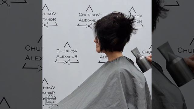 Стильная стрижка на базе #боб .Персонализация. смотреть онлайн