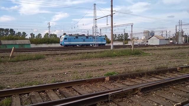 Электровоз ЭП1М-466 смотреть онлайн